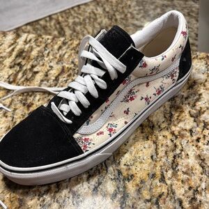 Vans Black and Cream Sneakers with Classic Style